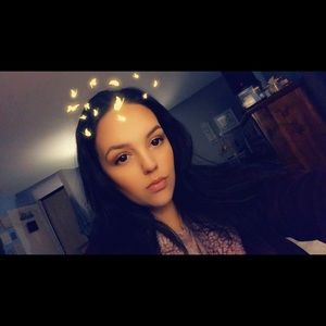 Meet your Posher, Charlotte